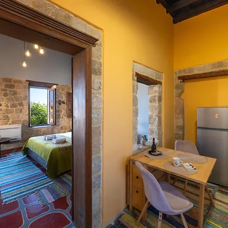 Colours - Old Town - Apartman *