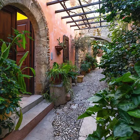 Colours - Old Town - Apartamento Rhodes City