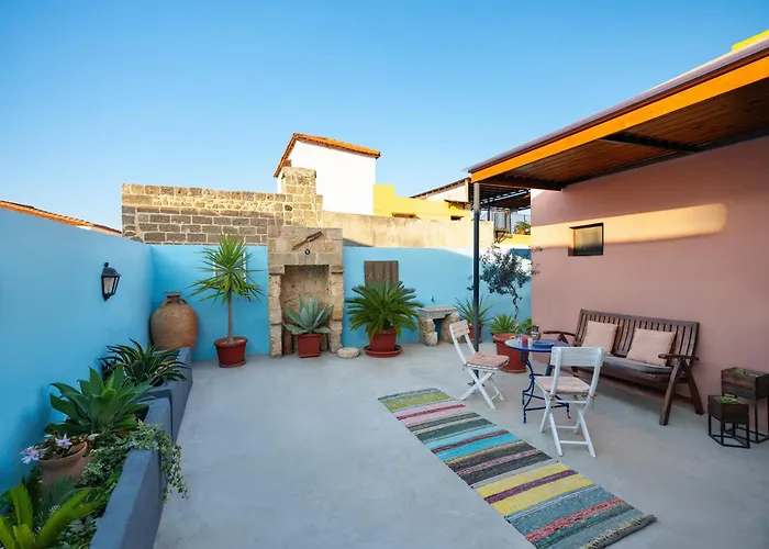 Colours - Old Town - * Rhodes City